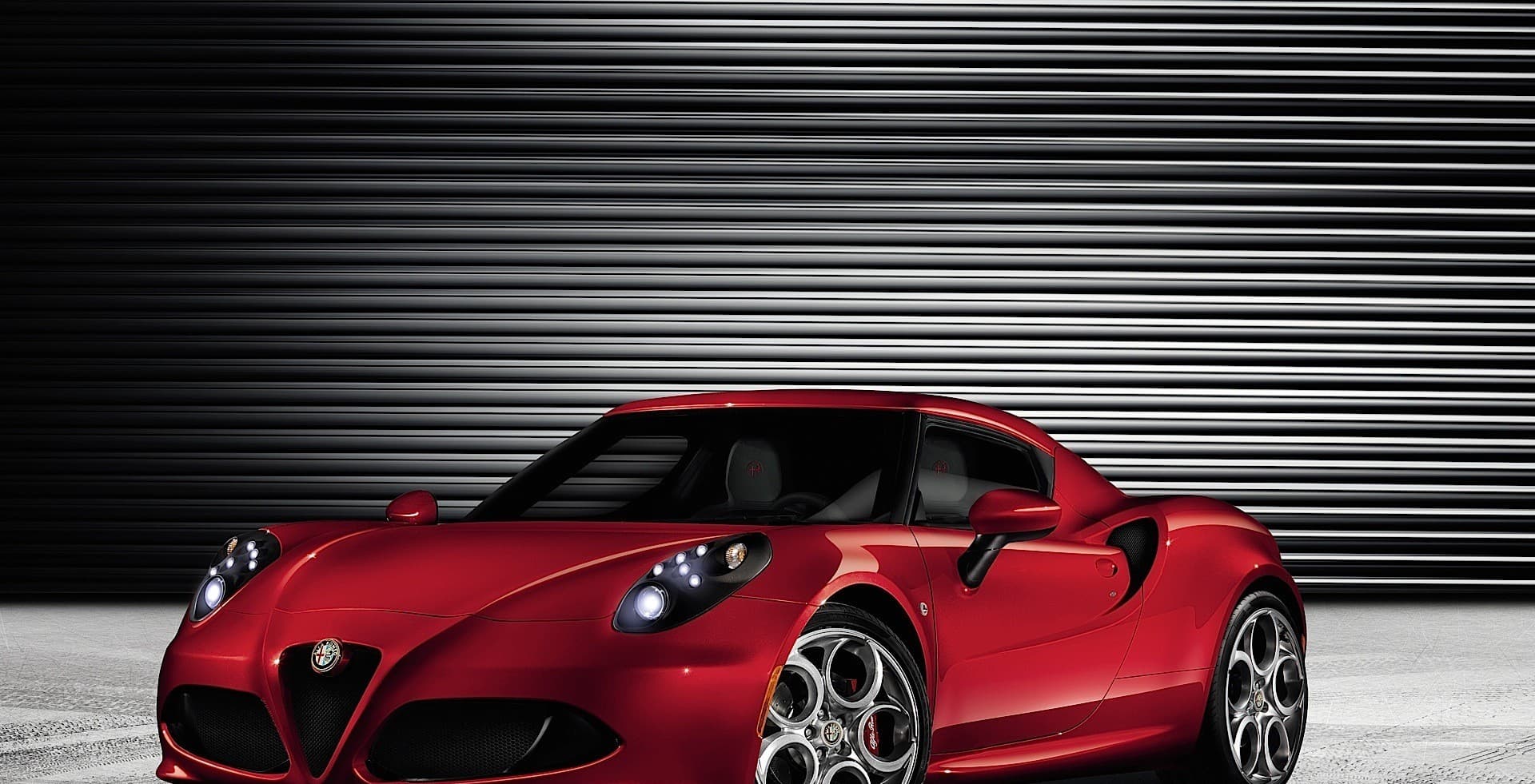 ALFA ROMEO 4C