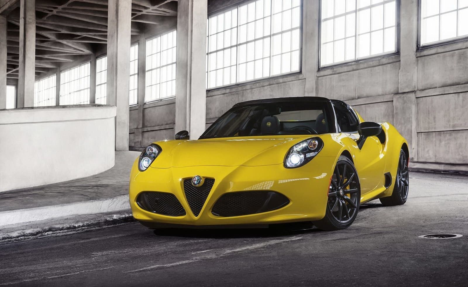 ALFA ROMEO 4C Spider