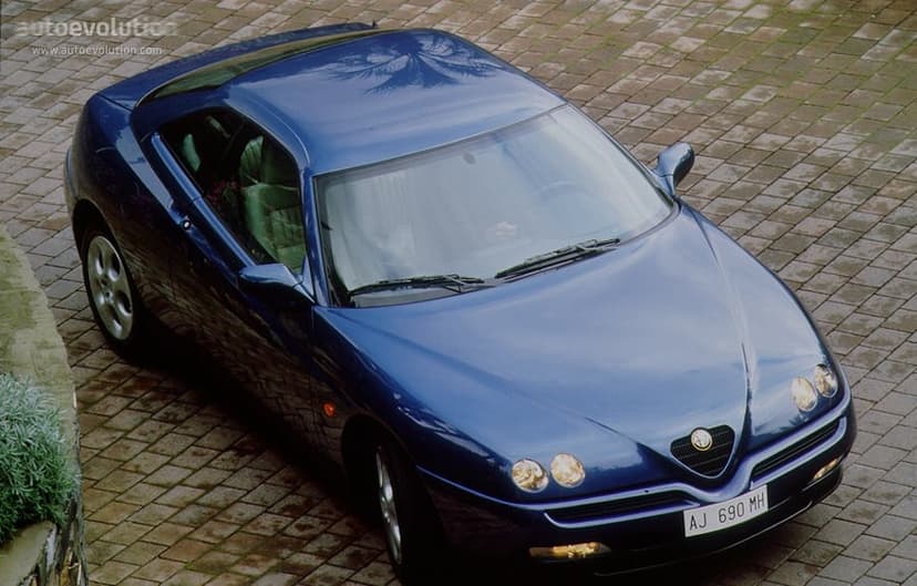 Alfa Romeo ALFA ROMEO GTV - 1