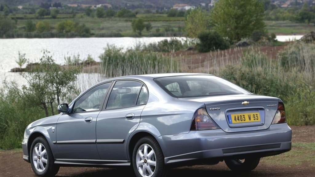 CHEVROLET Evanda