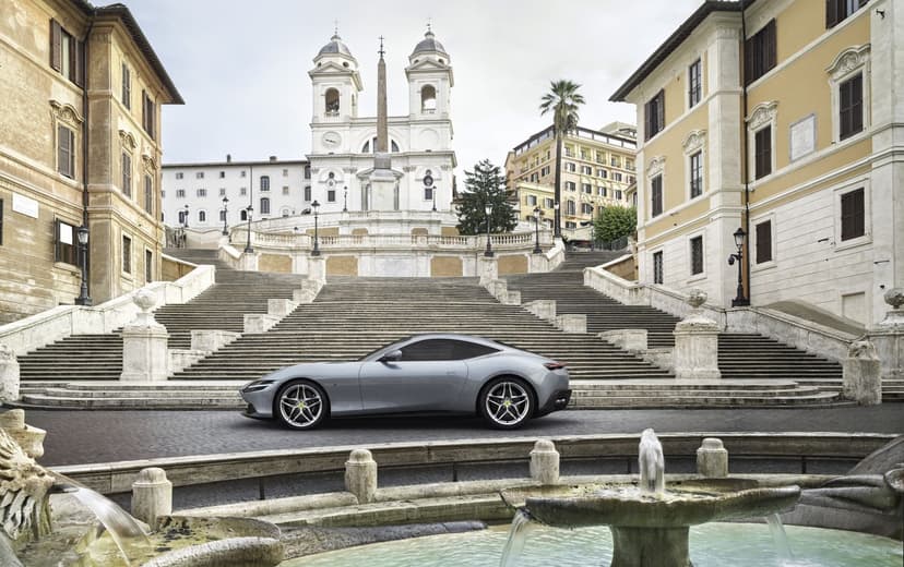 Ferrari Roma Spider - 1