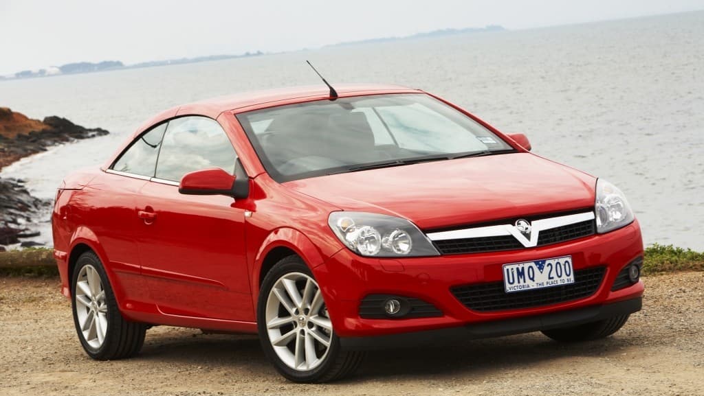 HOLDEN Astra TwinTop