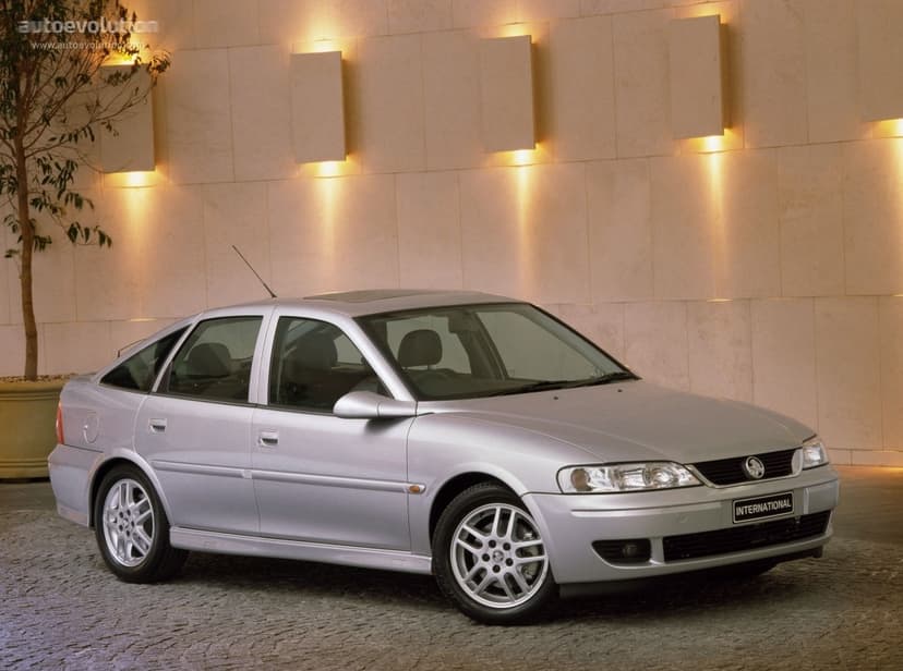 Holden HOLDEN Vectra Liftback - 1