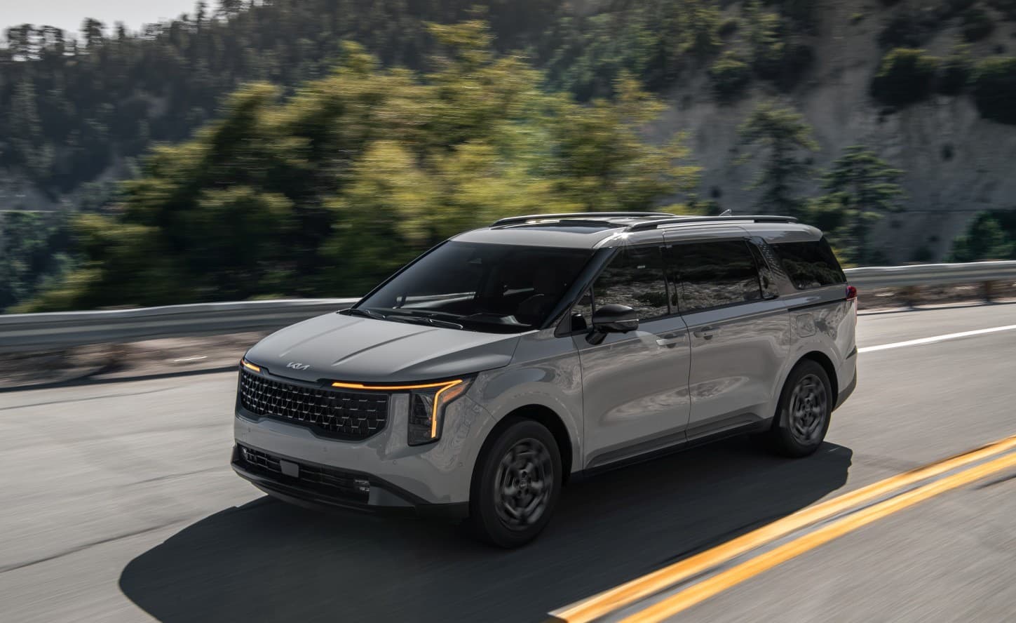 KIA Carnival / Sedona