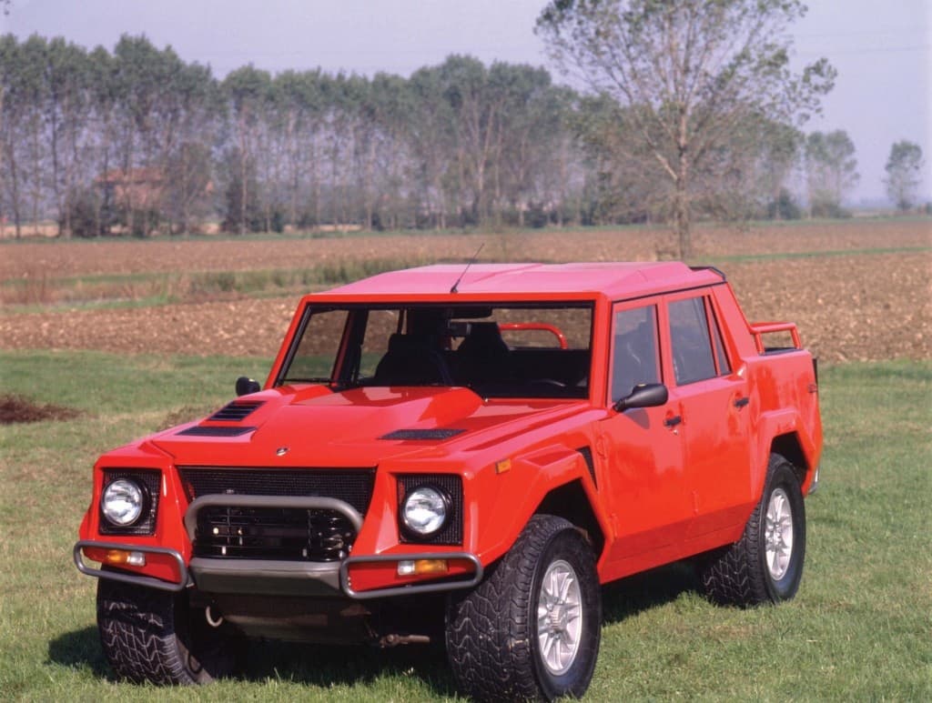 LAMBORGHINI LM 002