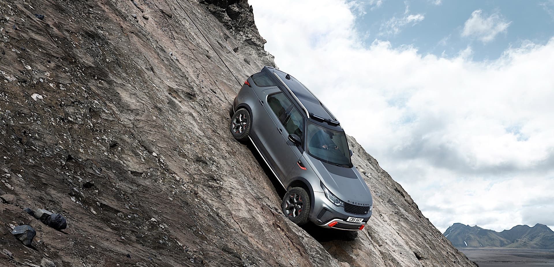 LAND ROVER Discovery SVX