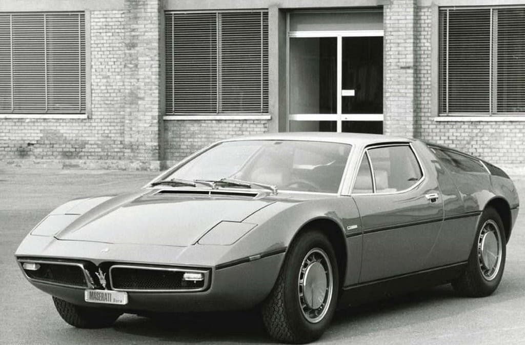 MASERATI Bora