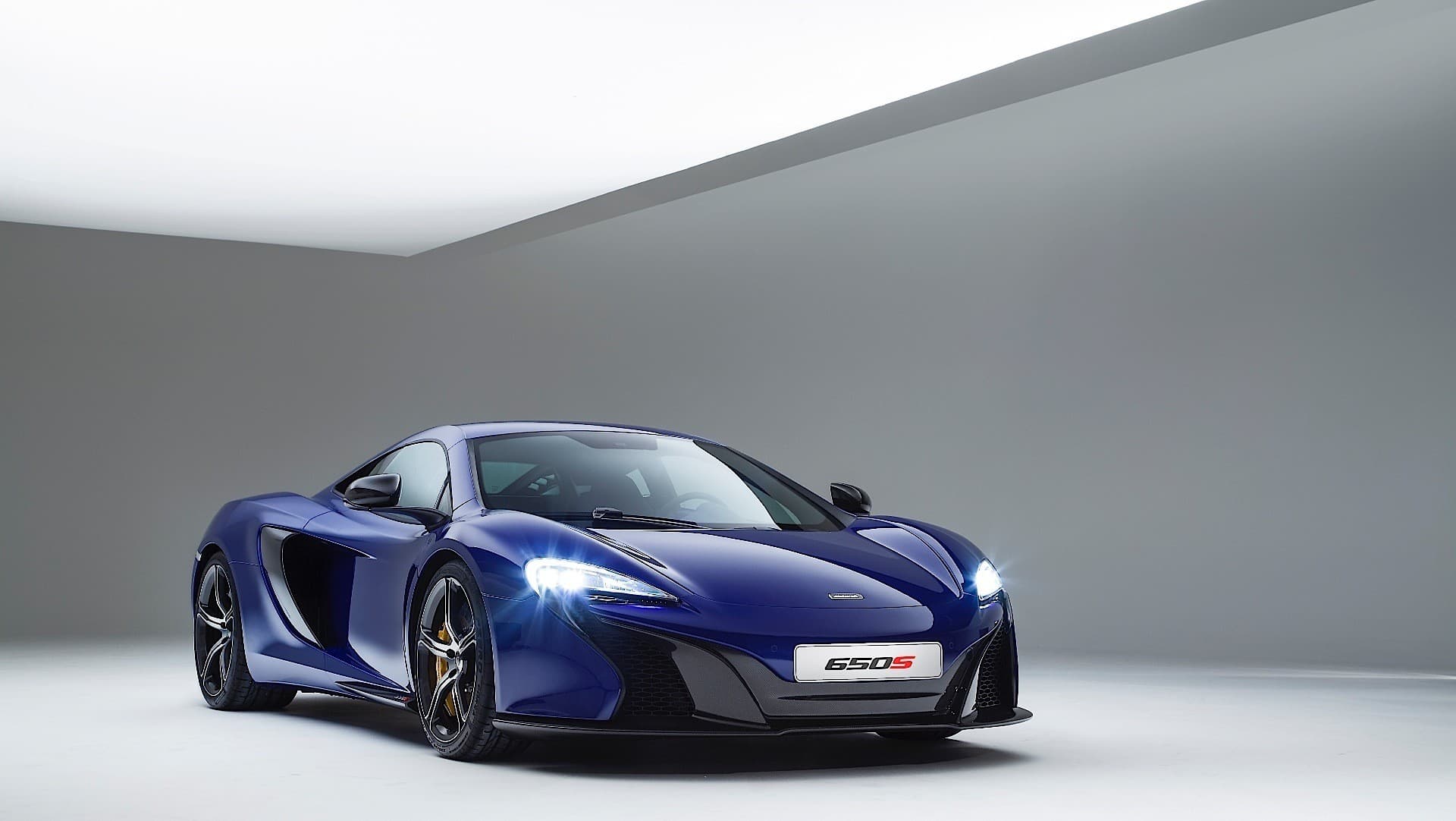 MCLAREN 650S