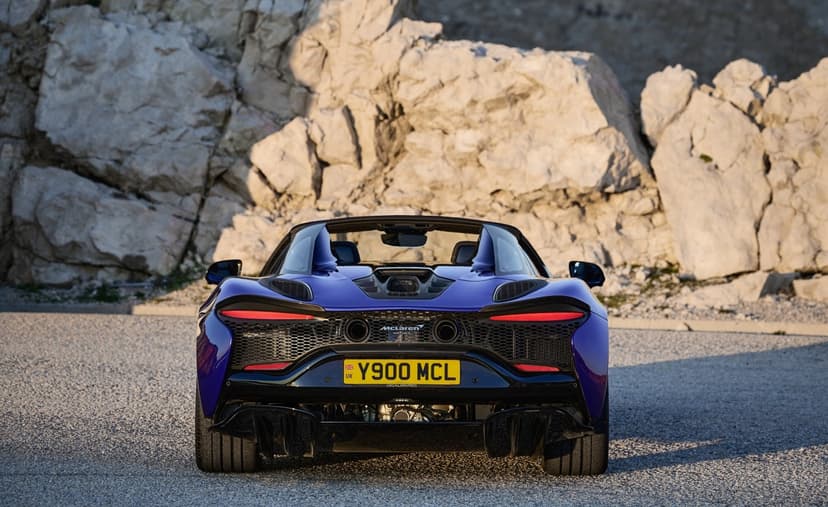 Mclaren MCLAREN Artura - 1