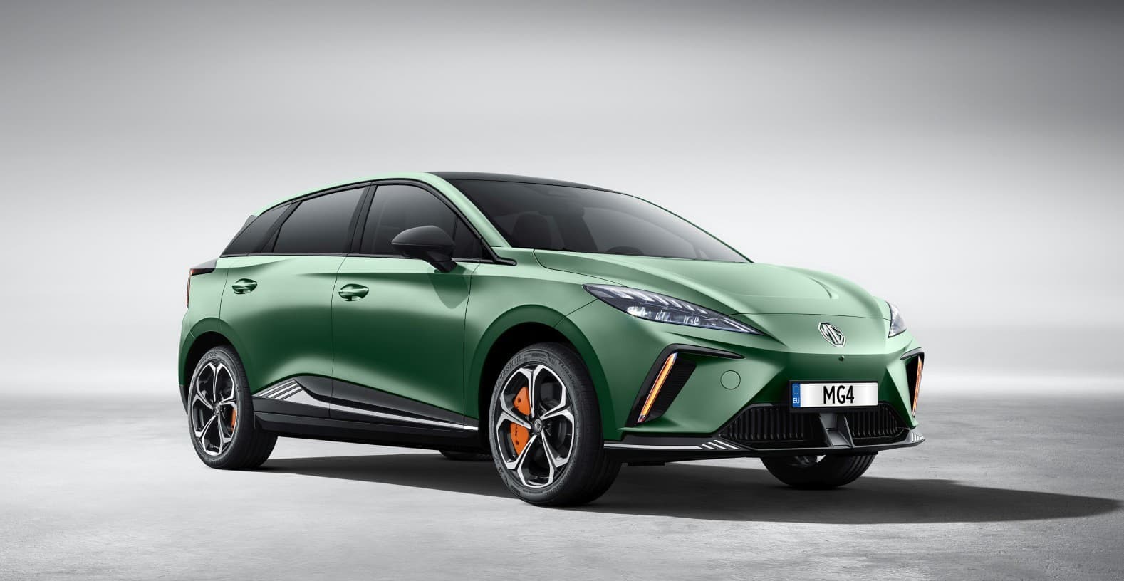 MG MG 4