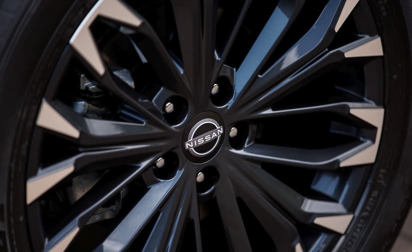 Nissan NISSAN Rogue - 1