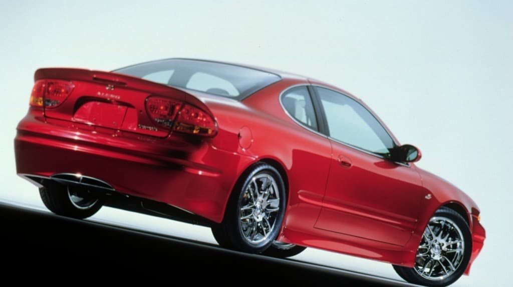 OLDSMOBILE Alero coupe