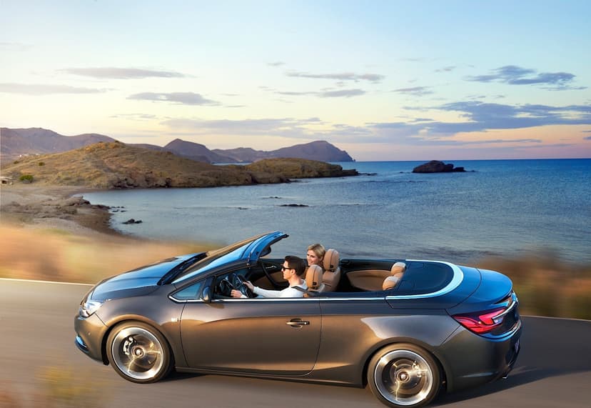 Opel OPEL Cascada - 1