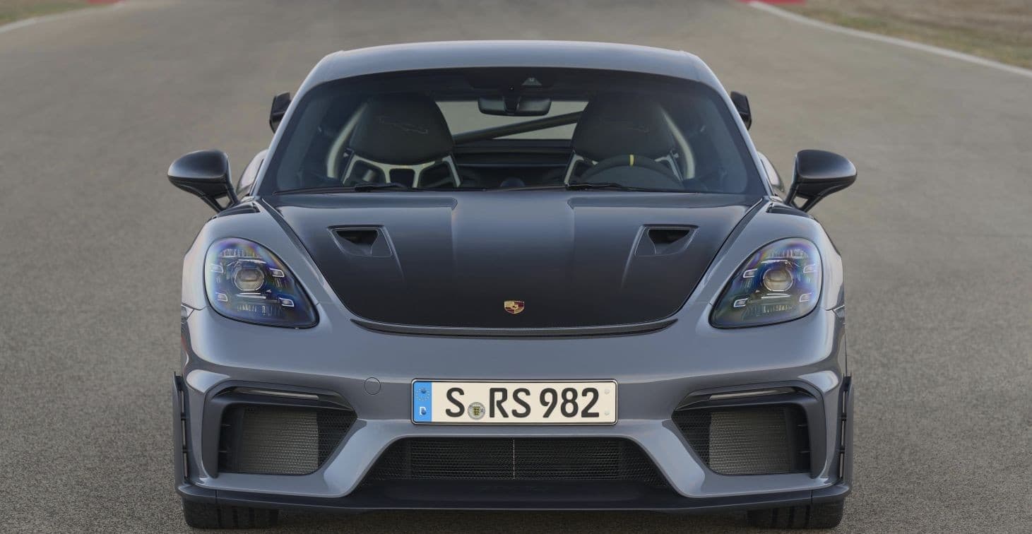 PORSCHE 718 Cayman GT4