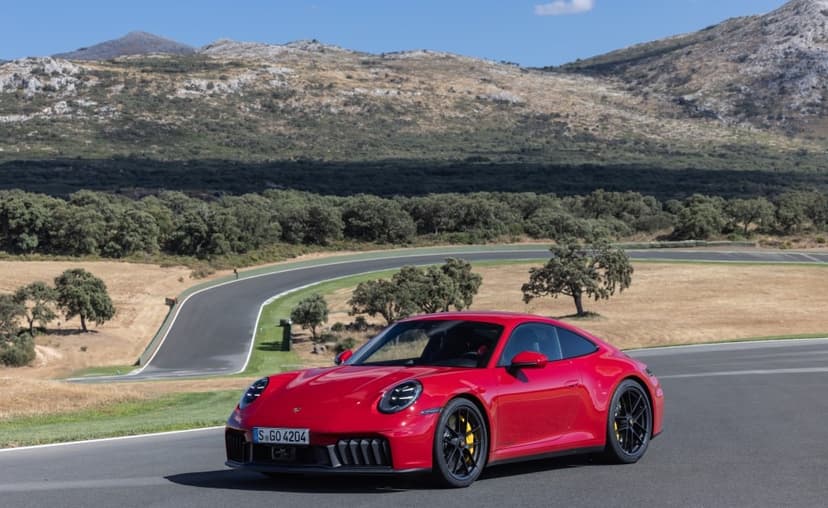 Porsche PORSCHE 911 Carrera 4 GTS - 1