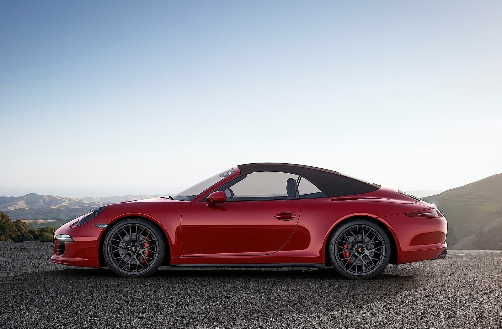 PORSCHE 911 Carrera GTS Cabriolet