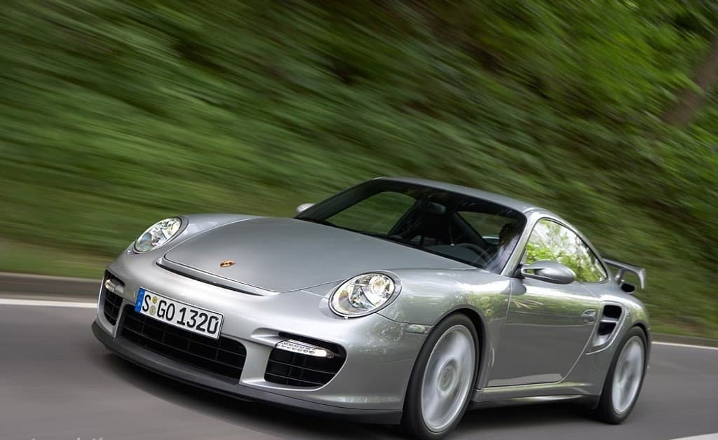 PORSCHE 911 GT2