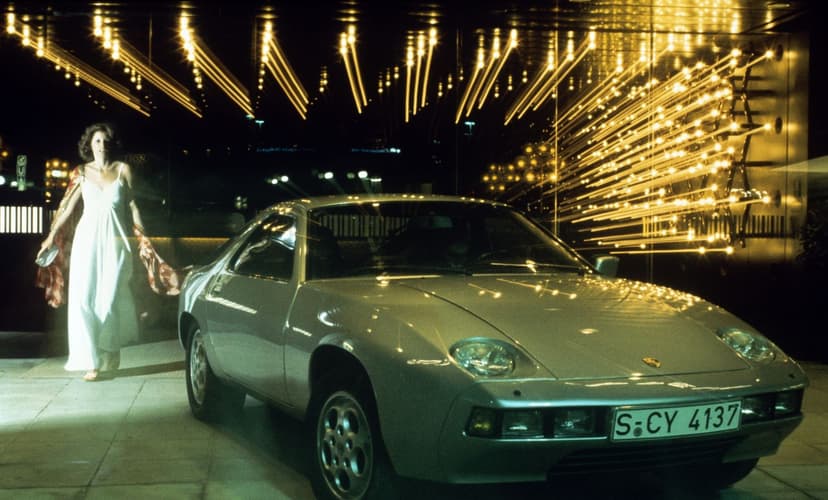 Porsche PORSCHE 928 - 1