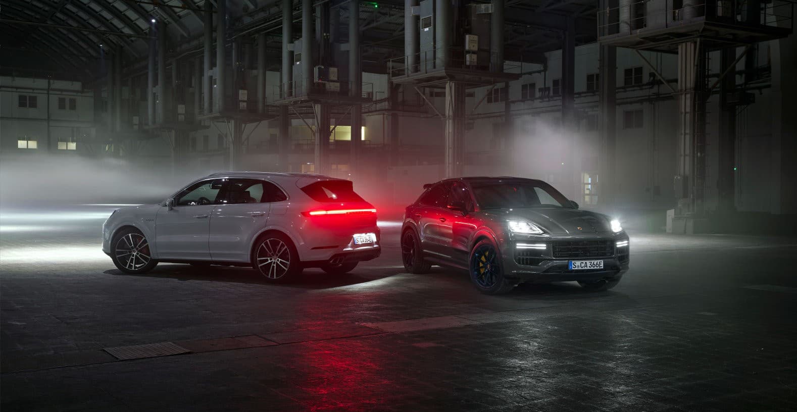 PORSCHE Cayenne Turbo E-Hybrid Coupe