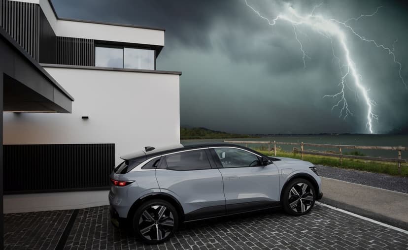 Renault Megane E-Tech - 1