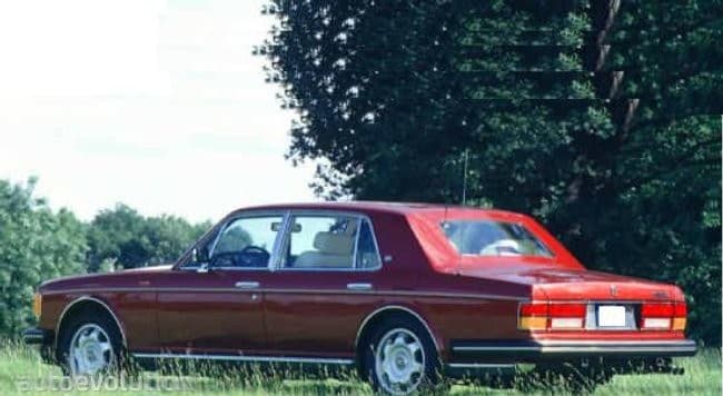 ROLLS-ROYCE Flying Spur