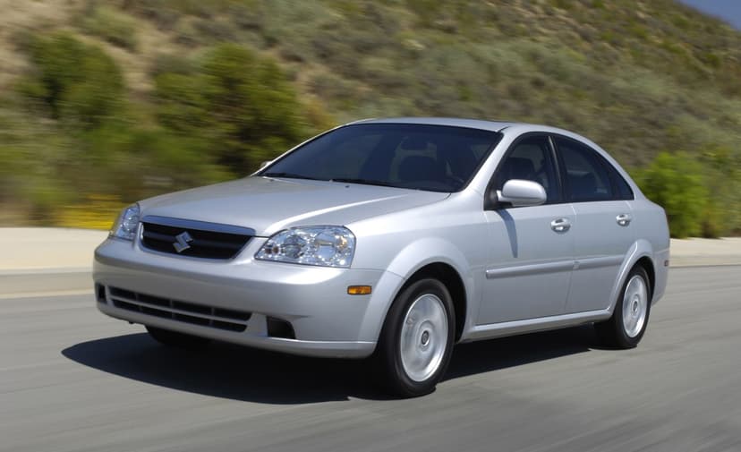 Suzuki SUZUKI Forenza Sedan - 1