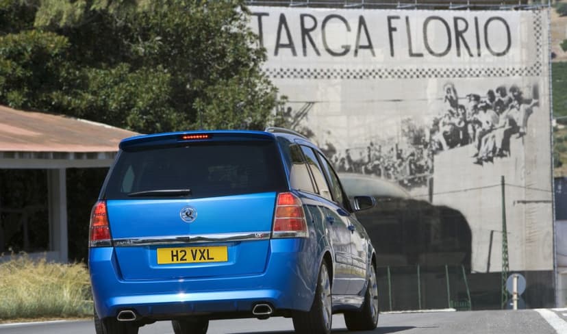 Vauxhall VAUXHALL Zafira VXR - 1