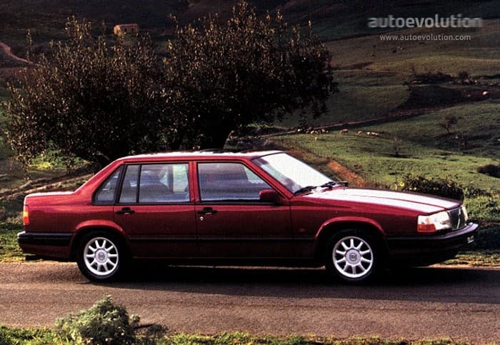 VOLVO 940