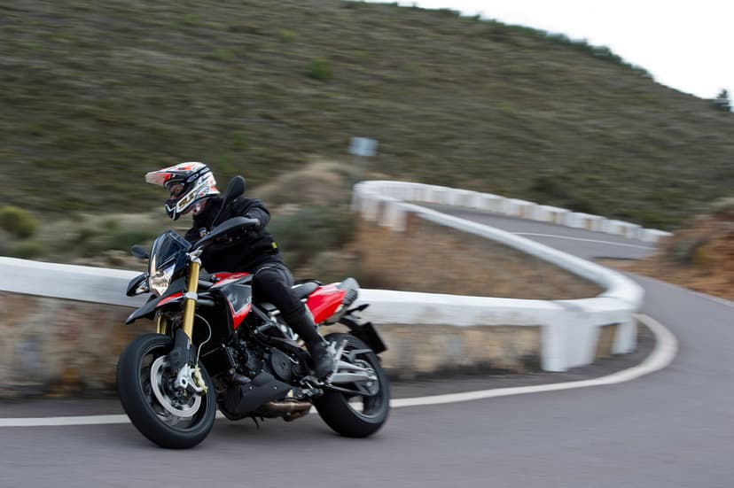 Aprilia APRILIA Dorsoduro - 1
