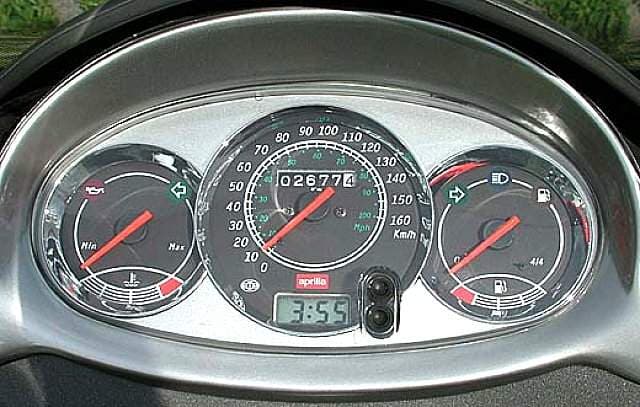 Aprilia Leonardo - 1