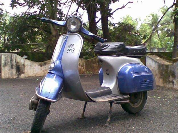 Bajaj BAJAJ CHETAK - 1