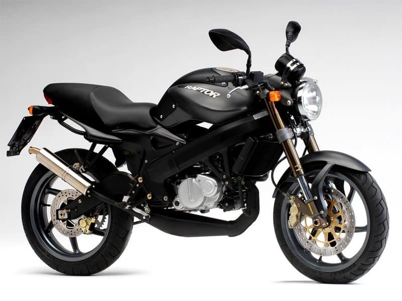 Cagiva Raptor - 1