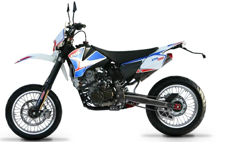 XTR