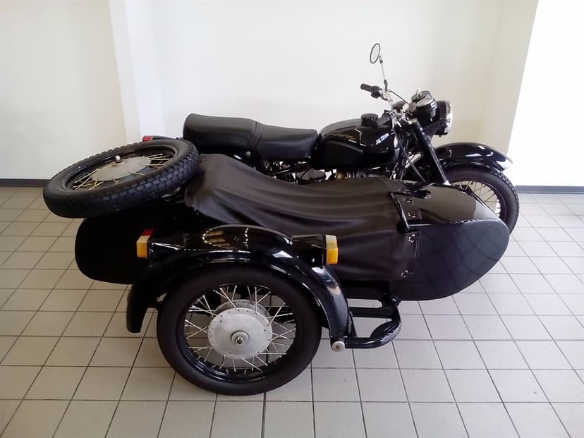 Dnepr MT 11 - 1