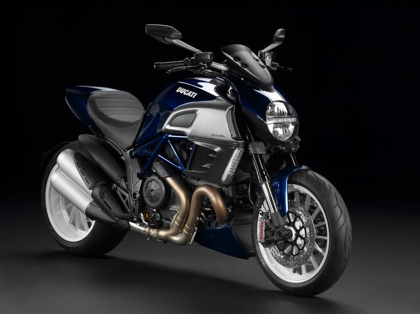 Ducati DUCATI Diavel - 1
