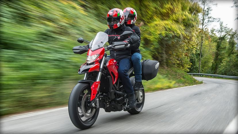 Ducati Hyperstrada - 1