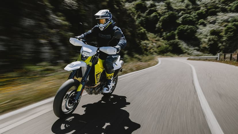 Husqvarna 701 - 1