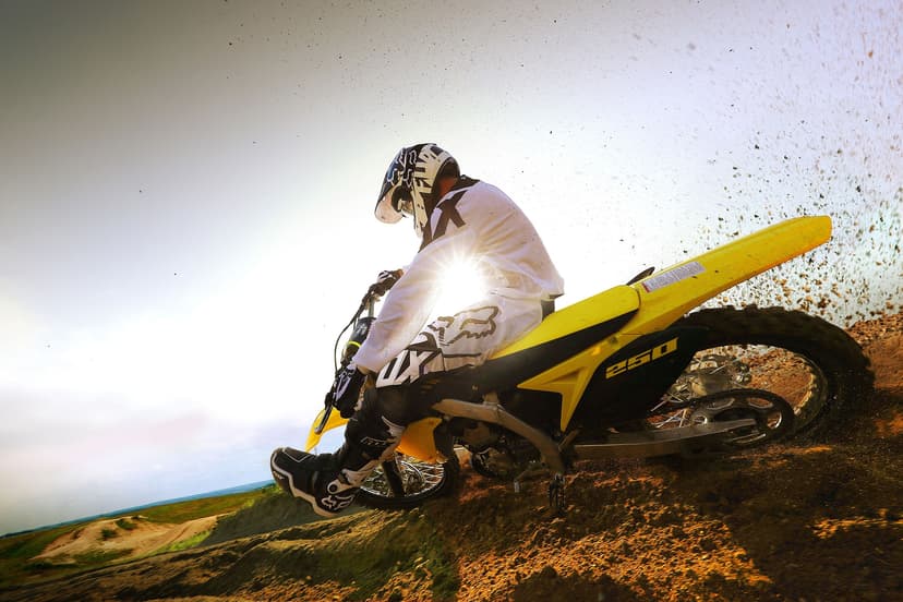 Suzuki RM - 1