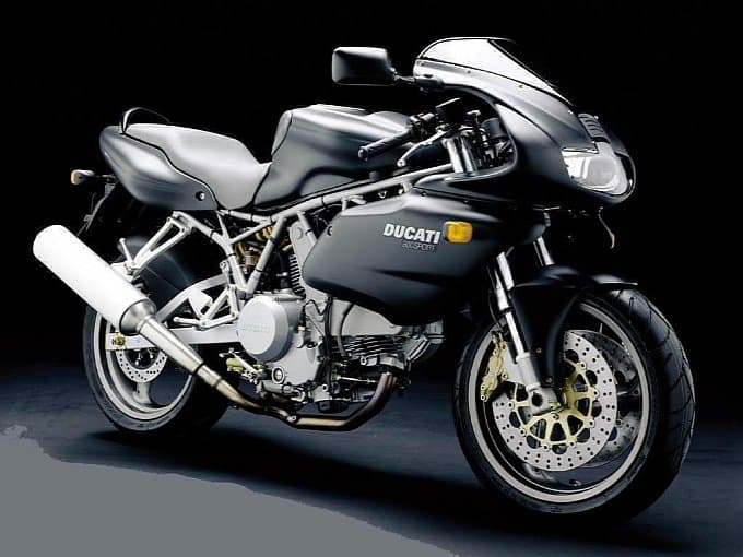 Ducati 800 - 1