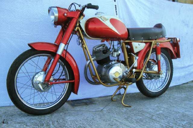 Ducati 98 - 1