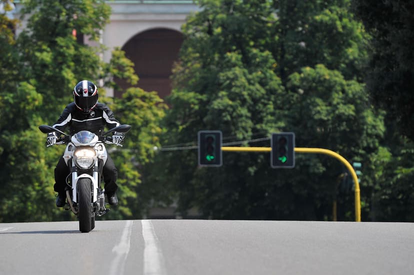 Ducati DUCATI Monster - 1