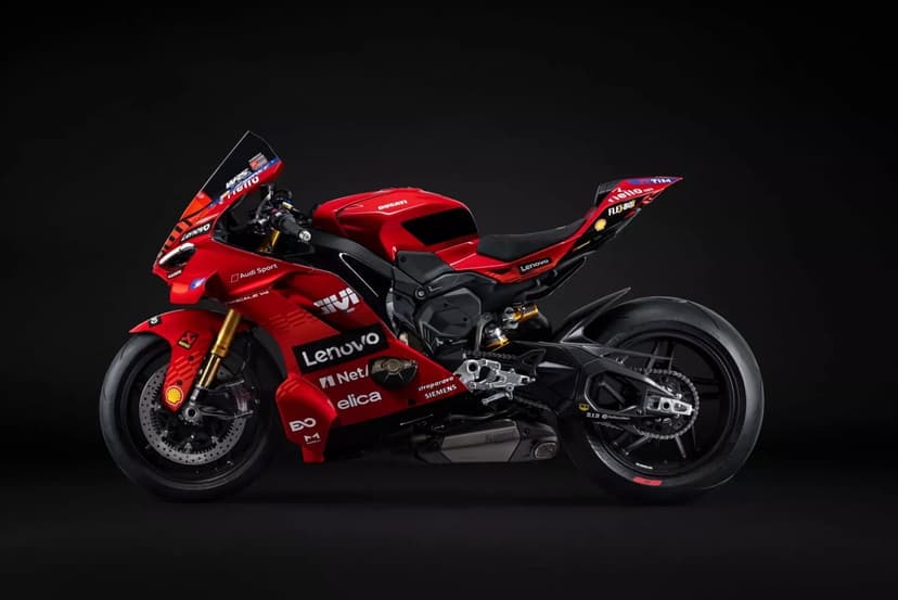 Ducati Panigale - 1