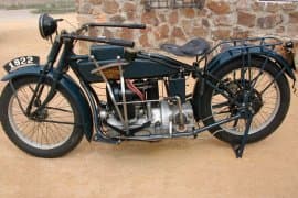Henderson DeLuxe - 1