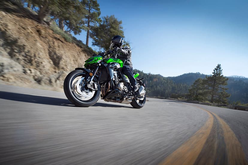 Kawasaki Z 1000 - 1