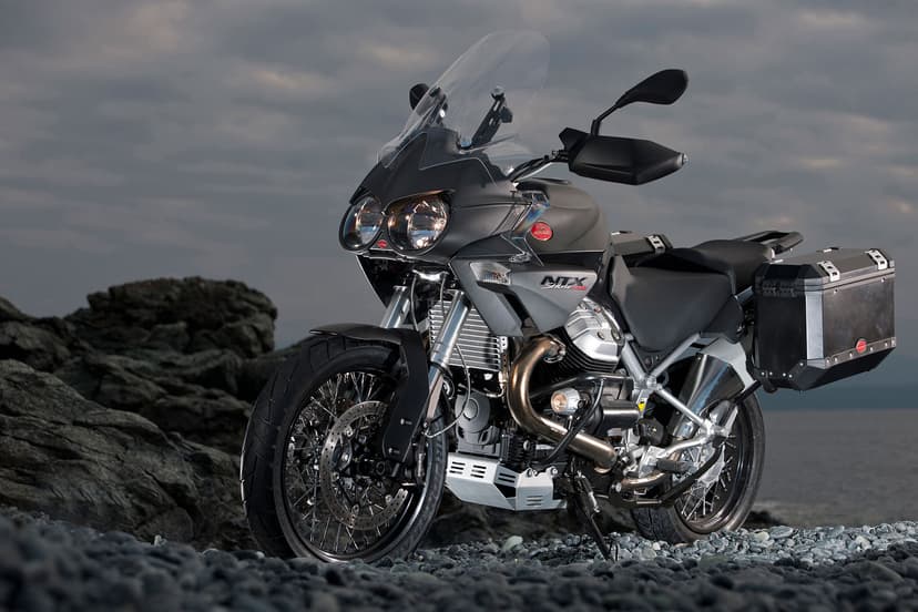 Moto guzzi MOTO GUZZI Stelvio - 1
