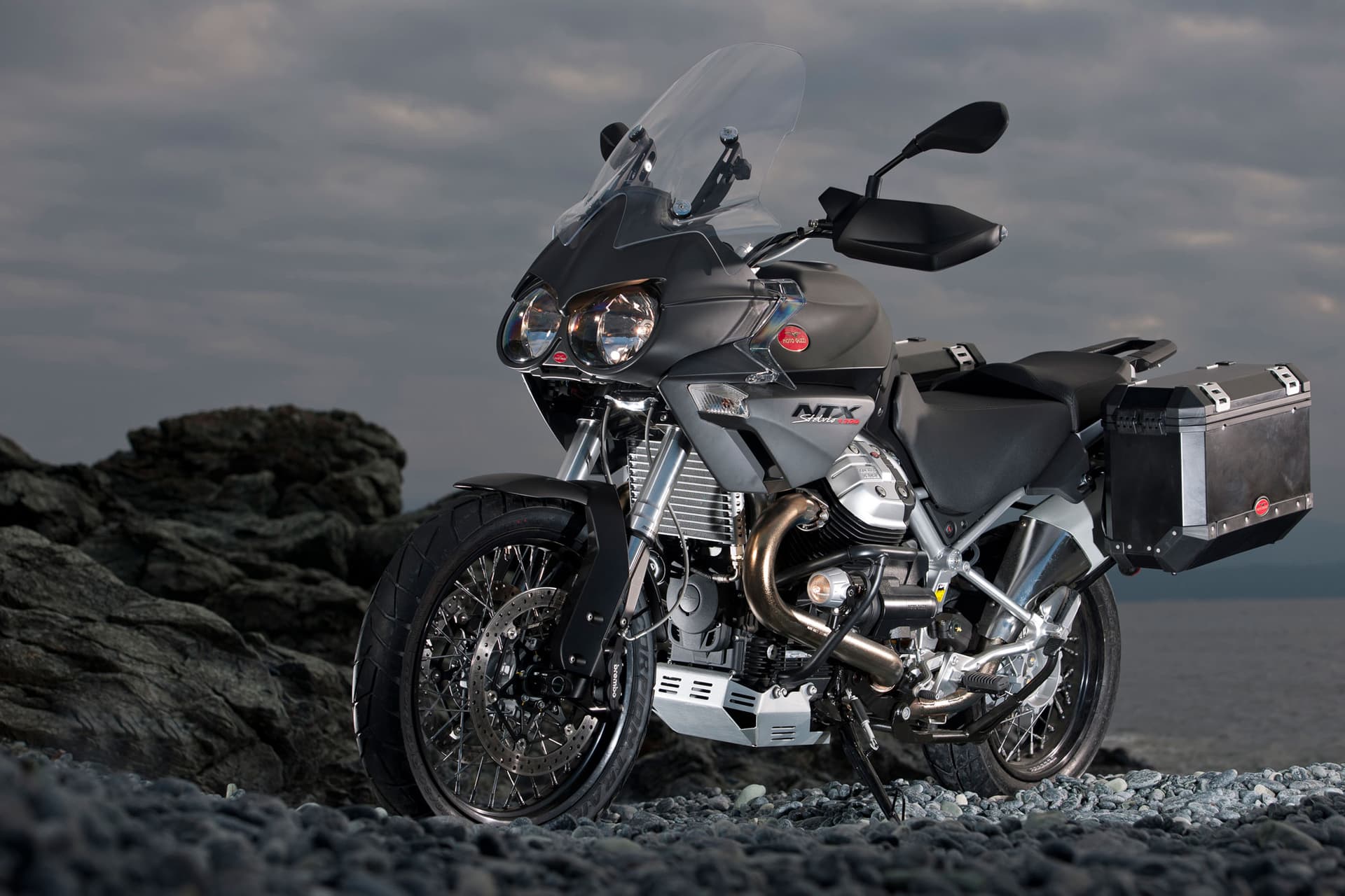 MOTO GUZZI Stelvio