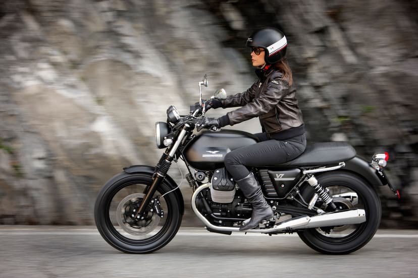 Moto guzzi MOTO GUZZI V7 - 1