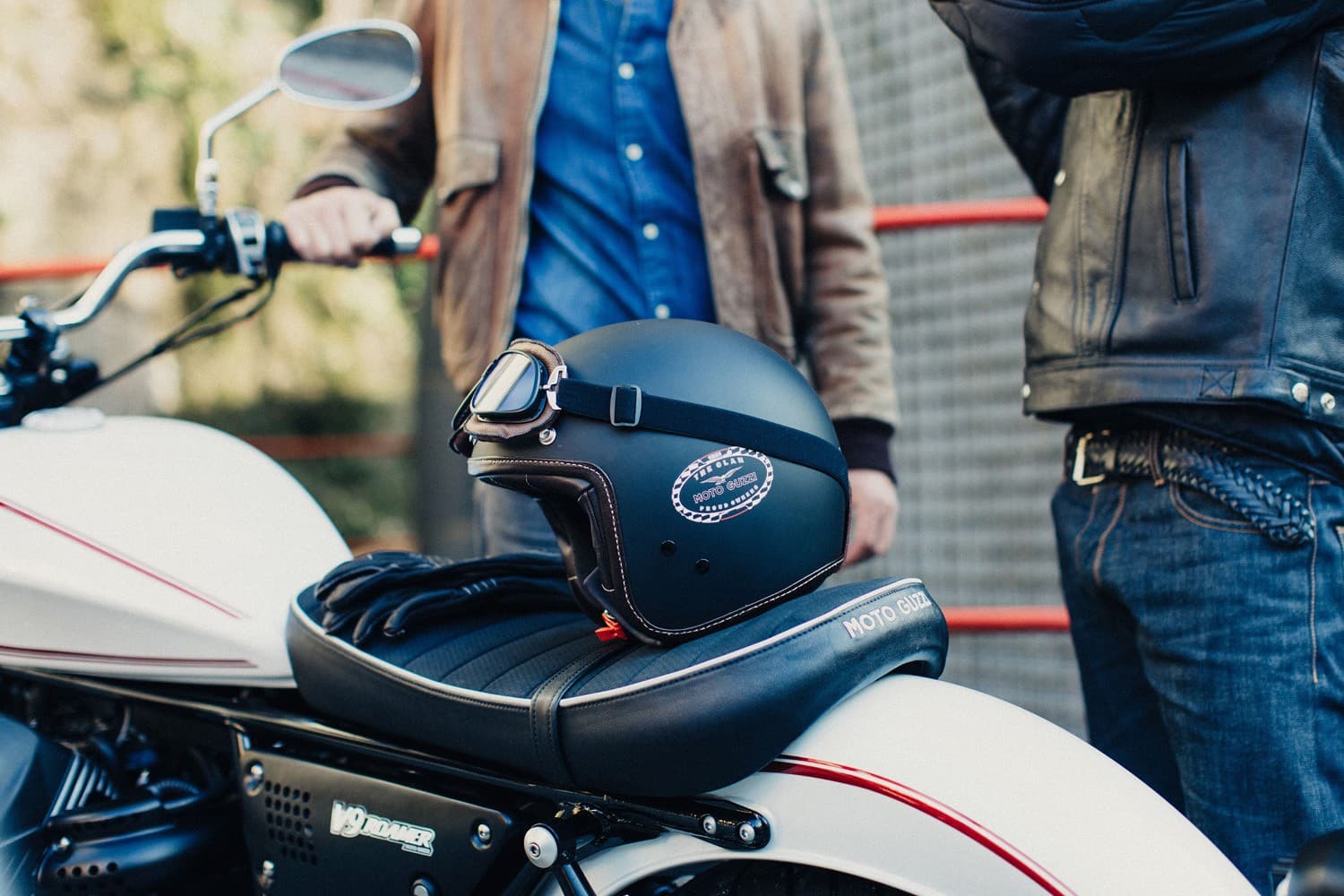 MOTO GUZZI V9