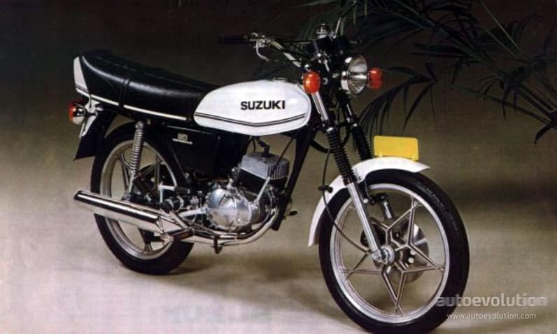 Suzuki X1 - 1