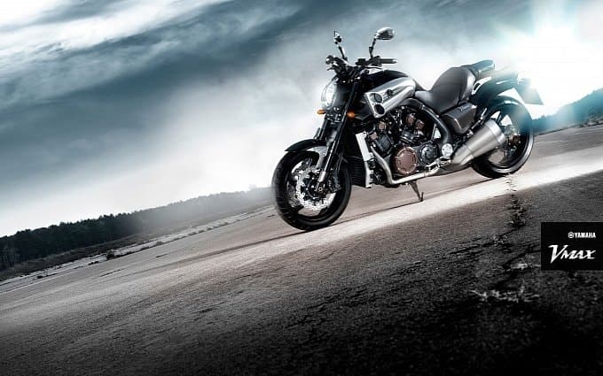 Yamaha V-MAX - 1